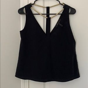 Gorgeous sleek sexy BCBG top